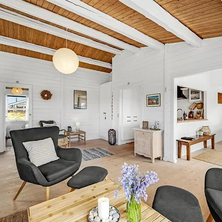 Arbnora - 400m From The Sea By Interhome Feriehus